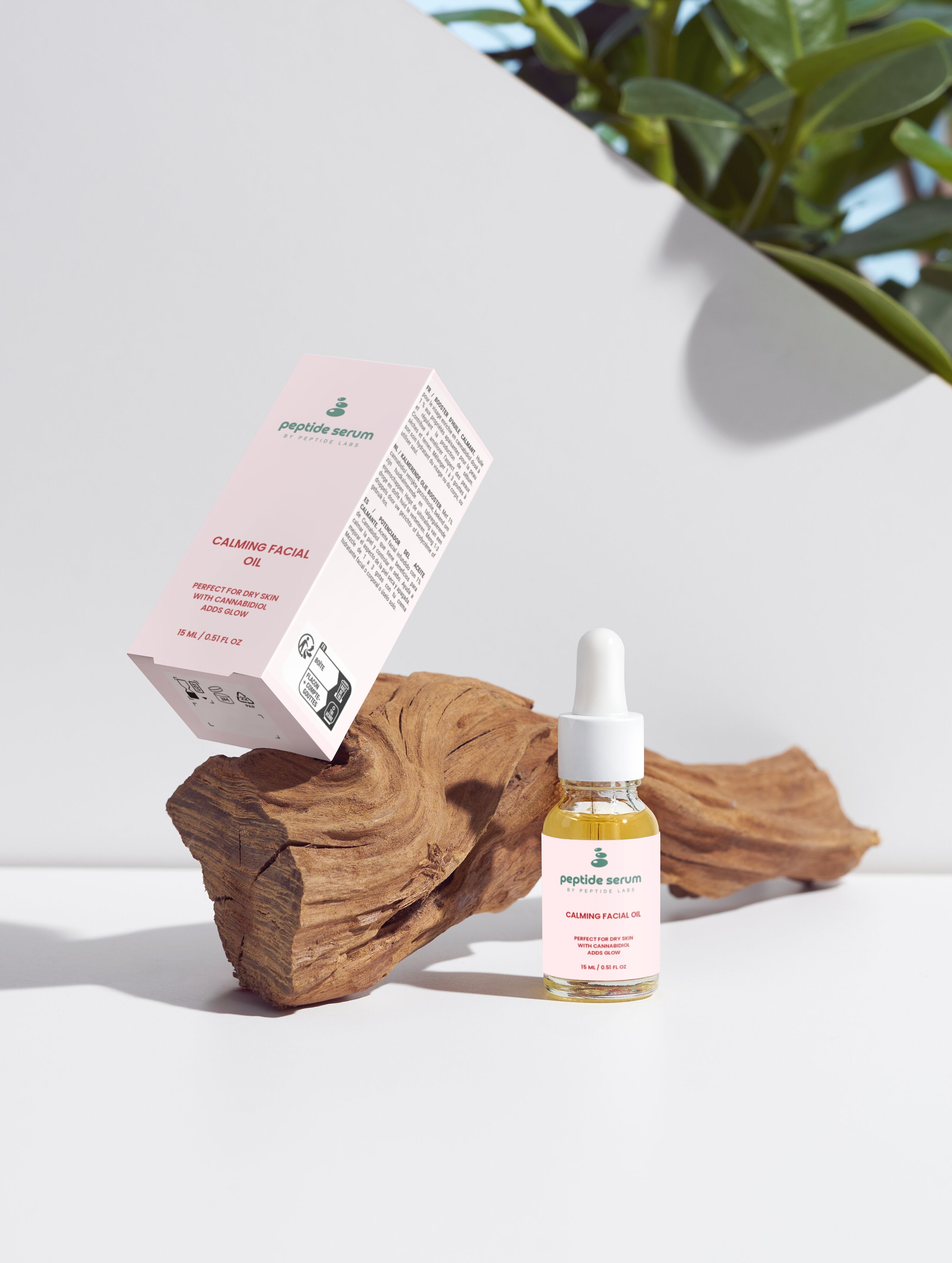 Calming Facial Oil – Lugn, lyster och balans i varje droppe