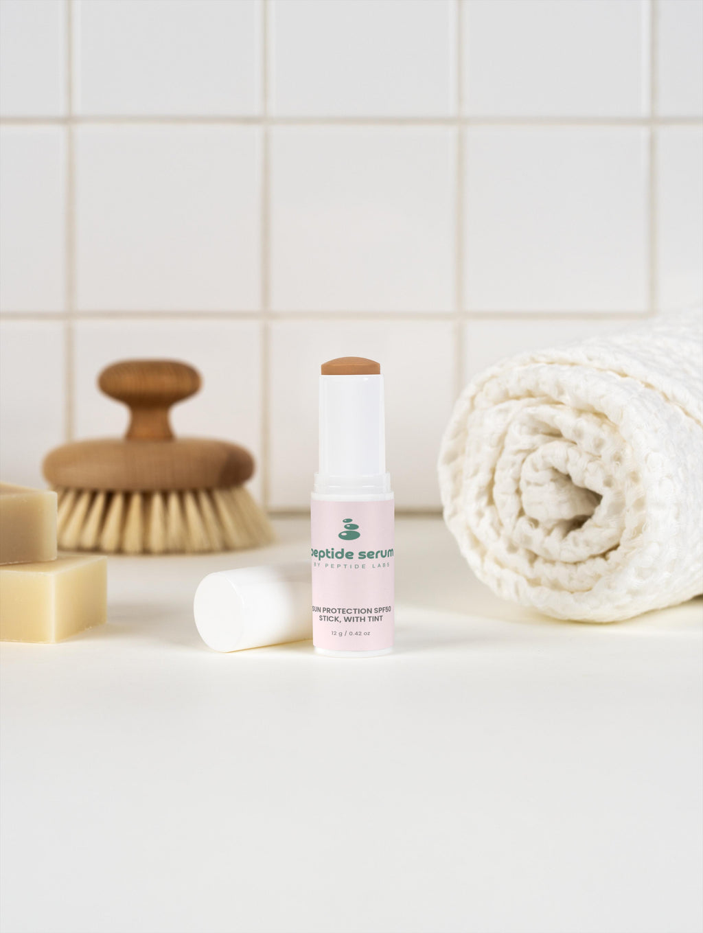 Sol Skydd SPF 50 Stick – tonat mineralskydd för ansiktet
